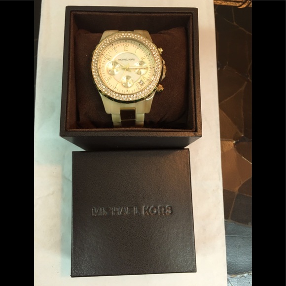 Michael Kors Chronograph Bracelet Watch-Gold & Tan - Picture 2 of 7